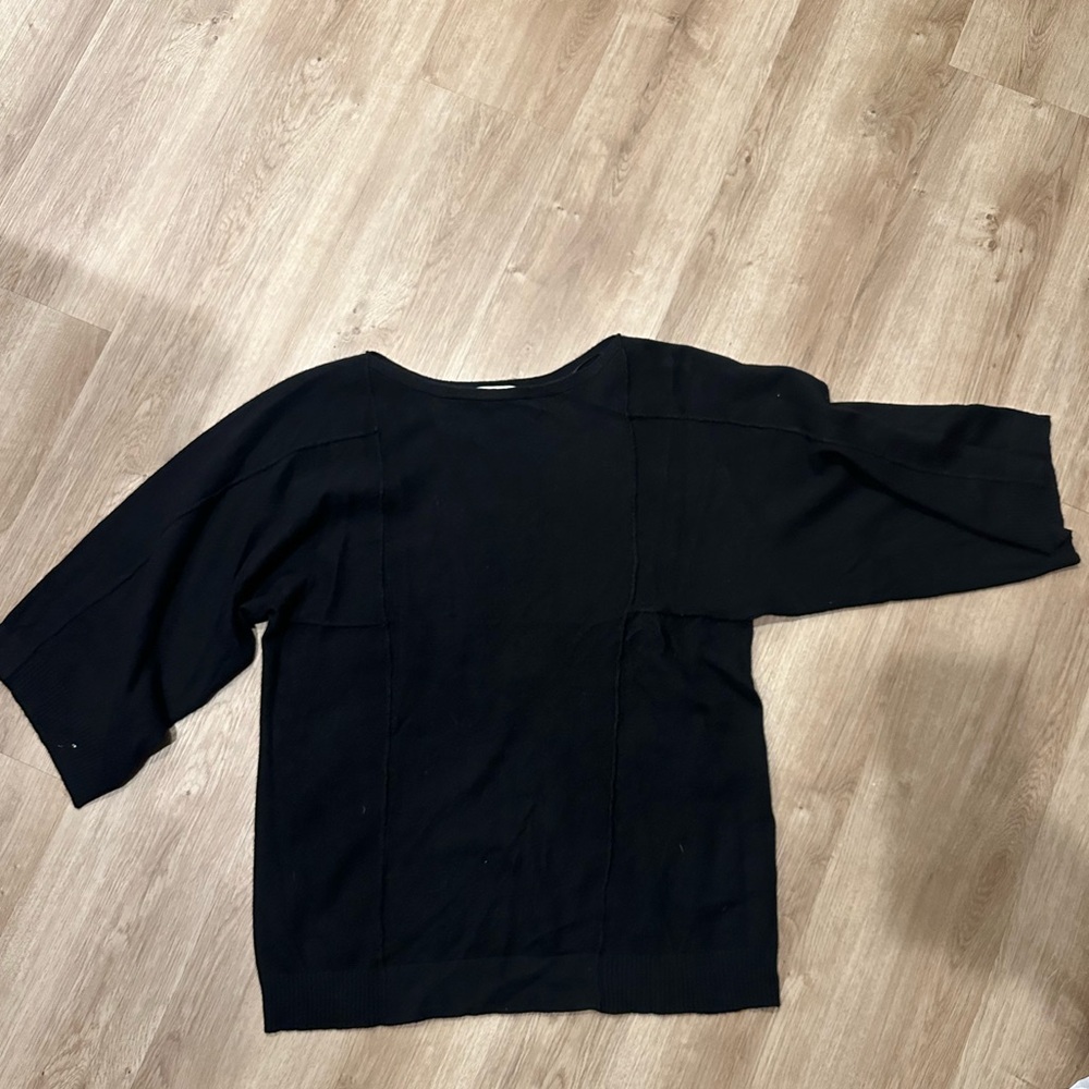 C. Cashmere Bloomingdale’s tunic sweater L